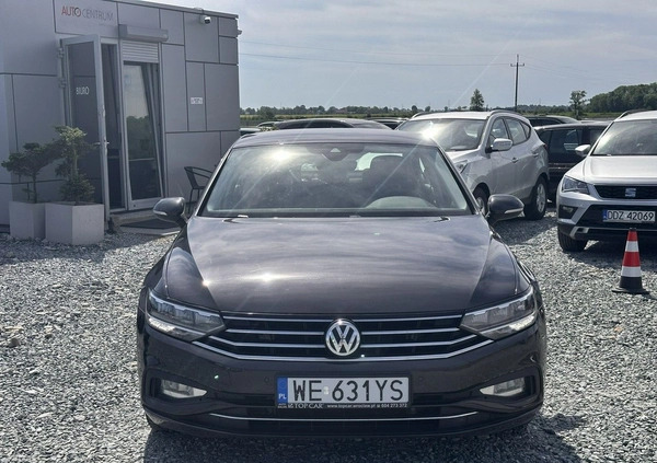 Volkswagen Passat cena 78900 przebieg: 150700, rok produkcji 2020 z Wojkowice małe 497